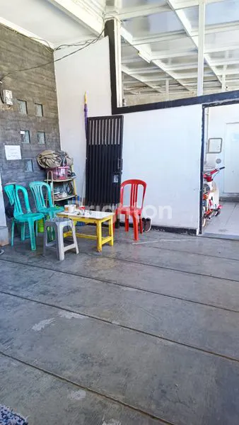 image RUMAH KOST 16 KAMAR FULL TERISI DI TAMAN HOLIS BANDUNG (1)