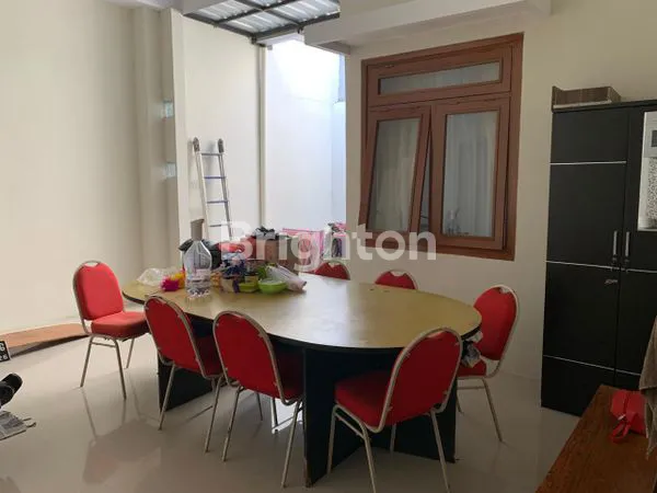 image RUMAH CANTIK FULL FURNISH SIAP HUNI TINGGAL BAWA KOPER DI COLOMADU (5)