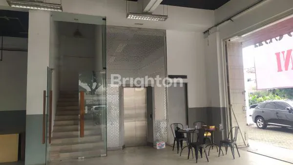 image GEDUNG PERKANTORAN (5)