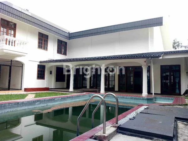 image RUMAH SIAP HUNI DI KAWASAN ELIT SETRASARI BANDUNG UTARA. AKSES MUDAH KE TOL PASTEUR. (2)