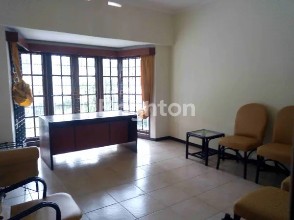 image RUMAH SIAP HUNI DI KAWASAN ELIT SETRASARI BANDUNG UTARA. AKSES MUDAH KE TOL PASTEUR. (6)