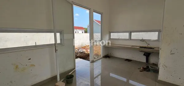 image RUMAH ASRI SIAP HUNI DI NGADIRGO, DEKAT BSB, MIJEN SEMARANG (5)