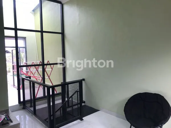 image RUMAH BESAR DAN CANTIK  SUDAH FULL RENOVASI DI PERUMAHAN WIKA (7)