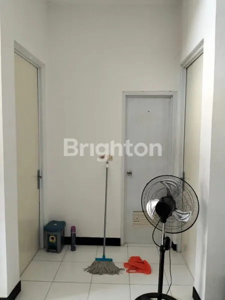 image RUMAH SIAP HUNI GARDEN ARYANA KARAWACI TANGERANG (4)