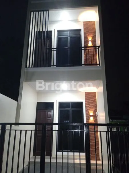 image RUMAH BARU 2 LANTAI DI GRAHA RAYA TANGERANG SELATAN (1)