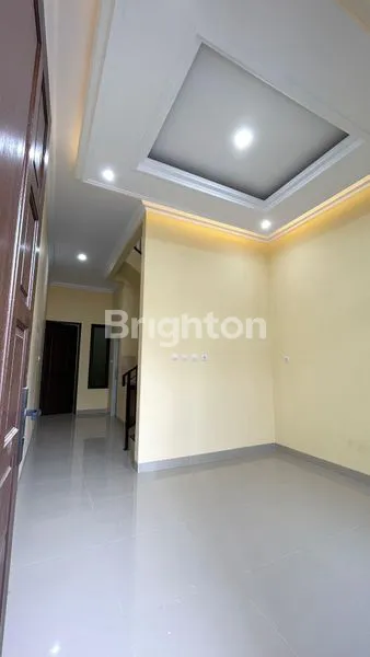 image RUMAH BARU 2 LANTAI DI GRAHA RAYA TANGERANG SELATAN (8)