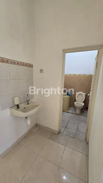 image DIJUAL RUMAH 2 LANTAI DI PERUM RUNGKUT, DEKAT PANDUGO* (7)