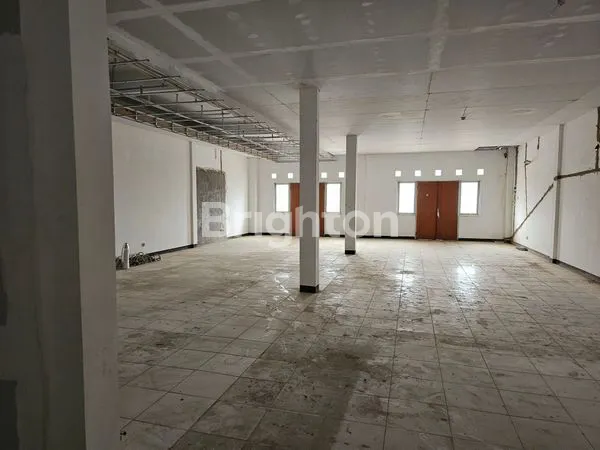 image RUKO STRATEGIS PUSAT BISNIS KOTA (3)