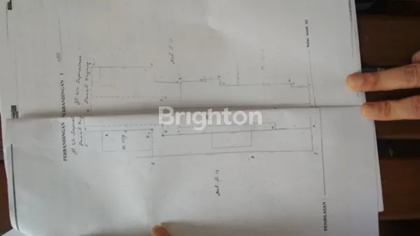 image RUMAH SUPER STRATEGIS COCOK UNTUK PENGINAPAN DAN RAGAM USAHA, HANYA 5 MENIT KE ALUN ALUN KOTA BATU  (4)