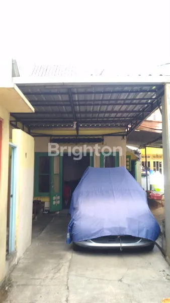 image RUMAH SUPER STRATEGIS COCOK UNTUK PENGINAPAN DAN RAGAM USAHA, HANYA 5 MENIT KE ALUN ALUN KOTA BATU  (6)