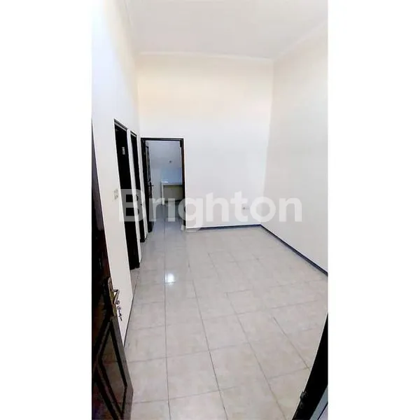 image RUMAH MURAH SIAP HUNI DENGAN ROW JALAN 2 MOBIL. (8)