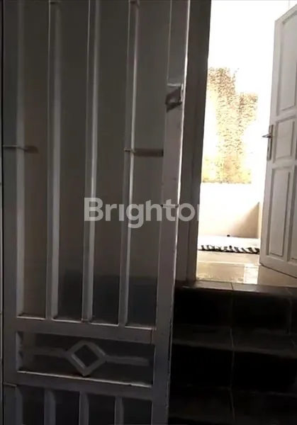 RUMAH DIATAS BALONG TASIKMALAYA