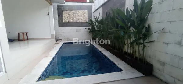 VILLA 3BR DI AREA GATSU BARAT BADUNG BALI