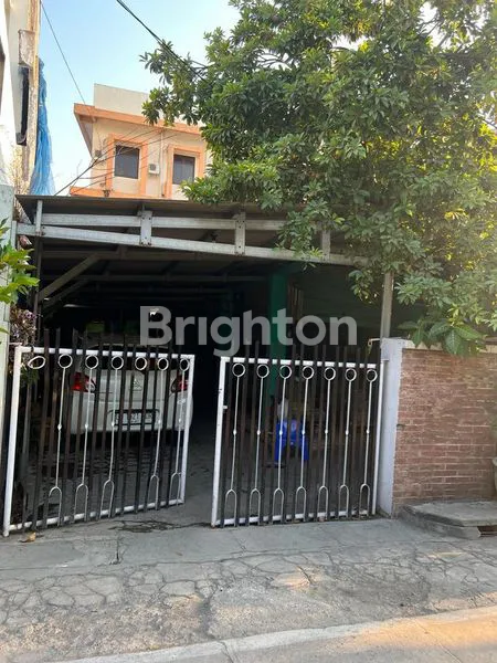 Gambar Property HITUNG TANAH AJA, BONUS RUMAH TUA SEDERHANA MASIH DITEMPATIN,