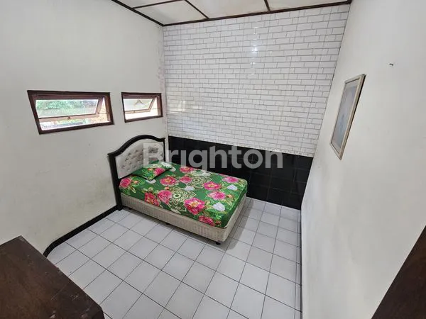 image RUMAH DI GAMBIRAN BARU PANDEYAN, NYAMAN, LUAS, DAN STRATEGIS DI YOGYAKARTA (7)