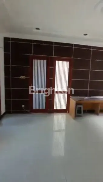 image RUMAH HOOK DAN TERAWAT DI PERUMAHAN PASADENA – LUAS DAN SIAP HUNI (5)