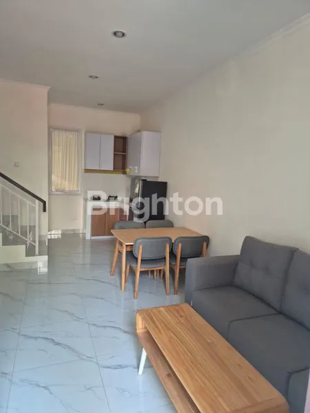 image RUMAH MEWAH SIAP HUNI FULL FURNISHED DI POTALA PARAMOUNT VILLAGE TIPE L6 (2)