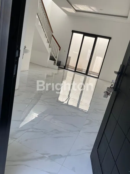 image RUMAH RUNGKUT ASRI NEW MINIMALIS ROW LEBAR (3)