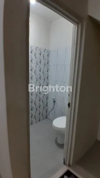 image RUMAH CANTIK EAGLE HILLS DI SEMARANG SELATAN (4)