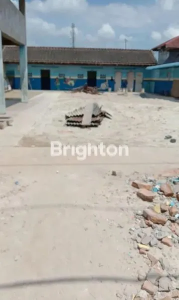 image GEDUNG SEKOLAH  BEKAS  TK DI  TEMBUNG (6)