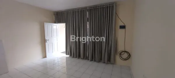 image RUMAH MINIMALIS LT 72M² SHM DI CAWANG (7)