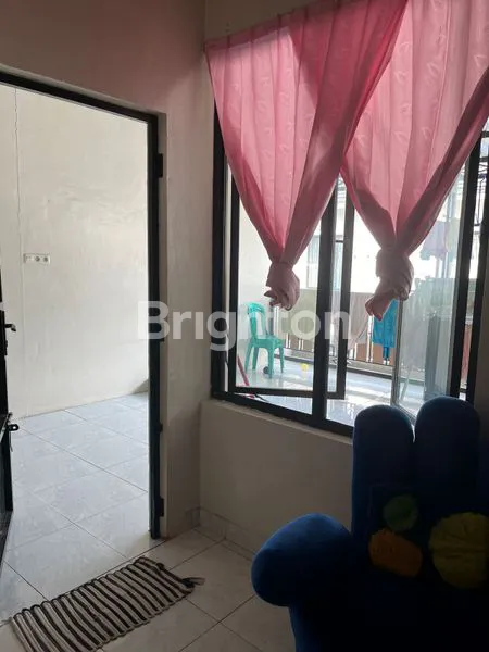image DIJUAL RUMAH DI PERUMAHAN PALMASERA CENGKARENG  (7)