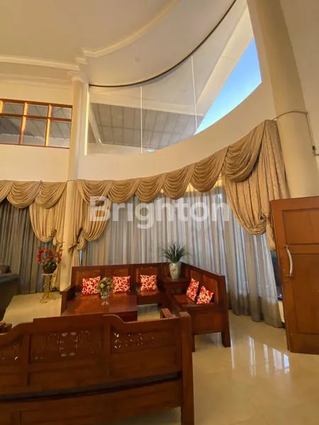image DIJUAL RUMAH MEWAH AREA KOMERSIAL DARMO SURABAYA (6)