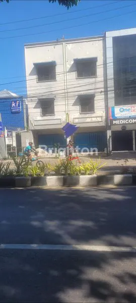 image RUKO 3,5 LANTAI DISEWAKAN PUSAT KOTA (1)