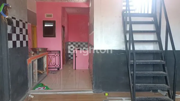 image RUMAH 3 TINGKAT HARGA BAGUS BOS CUMA DI DOKO KABUPATEN KEDIRI (5)