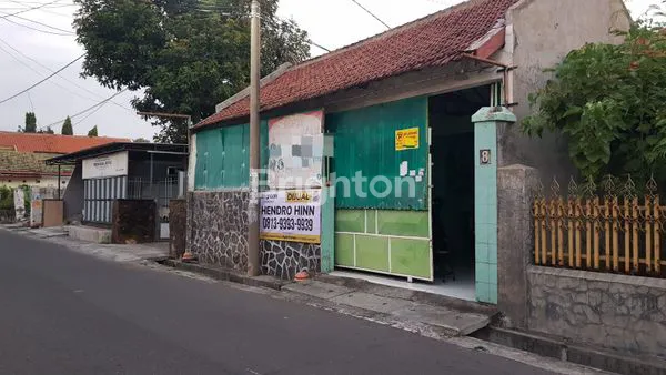 image RUMAH PINGGIR JALAN 2 LANTAI 341 M2 MADIUN (2)