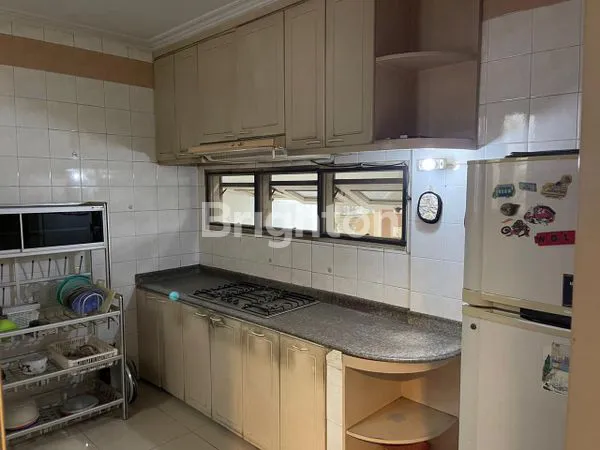 image RUMAH DI BABATAN MUKTI, 10MNT KE : UNESA, PTC, PAKUWON MALL, SUPERMALL, SMA PETRA 1, NASIONAL HOSPITAL, SURABAYA (8)