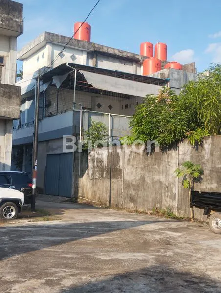 image RUKO 3 UNIT GANDENG LOKASI STRATEGIS COCOK UNTUK USAHA SUPERMARKET, SHOWROOM, KLINIK DI DESA KAPUR KUBU RAYA (5)