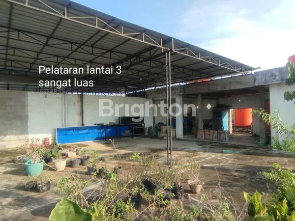 image RUKO 3 UNIT GANDENG LOKASI STRATEGIS COCOK UNTUK USAHA SUPERMARKET, SHOWROOM, KLINIK DI DESA KAPUR KUBU RAYA (7)
