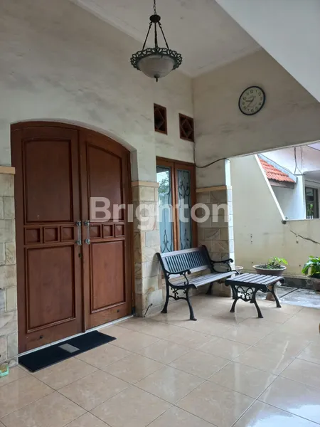 image RUMAH 2 LANTAI RUNGKUT SURABAYA - RUMAH SIAP HUNI DEKAT MERR DEKAT SEKOLAHAN JUGA KAMPUS UPN (2)