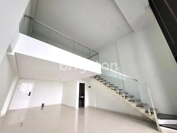 SOHO VIELOFT CIPUTRA WORLD!