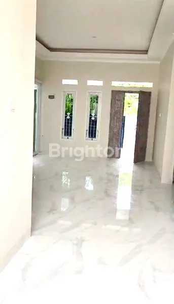 image RUMAH CANTIK DAN NYAMAN (5)