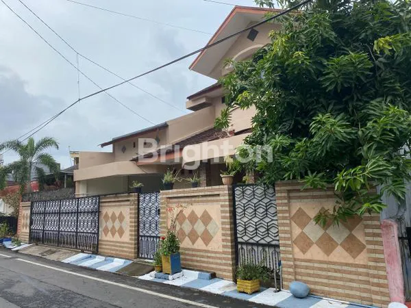 image DIJUAL RUMAH 2 LANTAI (2)