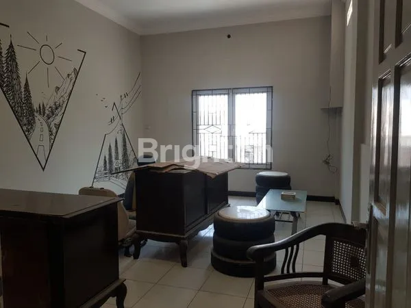 image RUKO SIAP PAKAI TENGAH KOTA JALAN UTAMA (1)