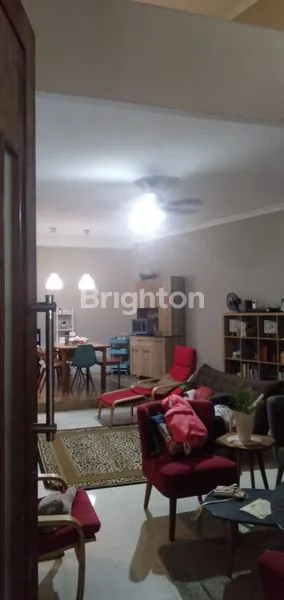 image DIJUAL RUMAH CUANTIK 2 LANTAI JAKASETIA (3)