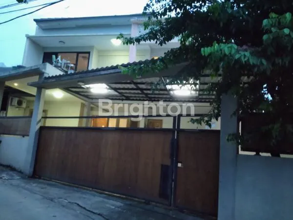 image DIJUAL RUMAH CUANTIK 2 LANTAI JAKASETIA (7)