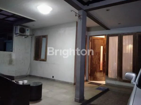 image DIJUAL RUMAH CUANTIK 2 LANTAI JAKASETIA (5)