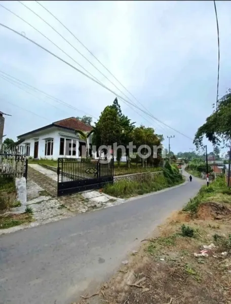 image RUMAH SIAP HUNI DI TULUS AYU TUMPANG (1)