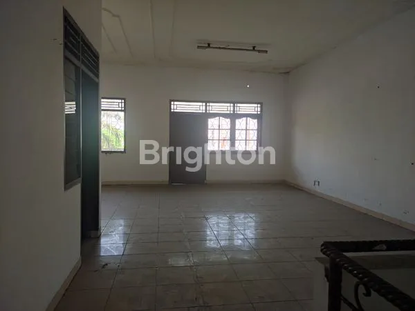 image RUKO STRATEGIS SOEKARNO HATTA SEMARANG TIMUR (7)