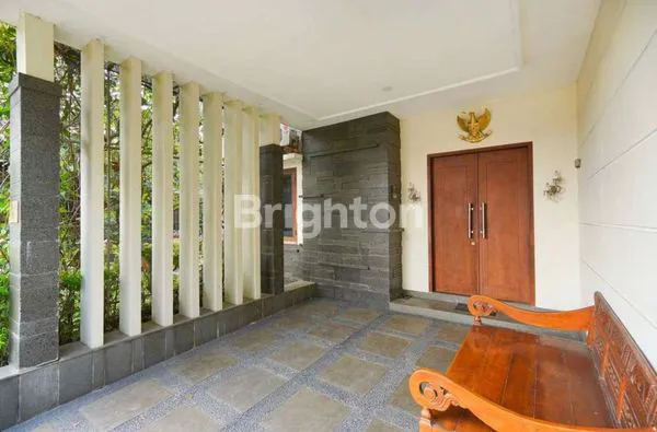 image RUMAH BESAR & MEWAH CLASSIC MODERN DI CIBUBUR  COUNTRY (4)