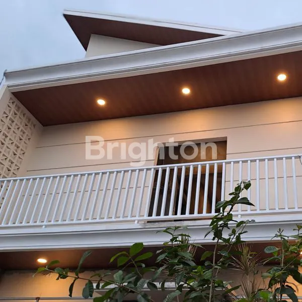 image 2 RUMAH MEWAH BESERTA 12 KAMAR KOST DI TAMAN MINI JAKTIM (3)