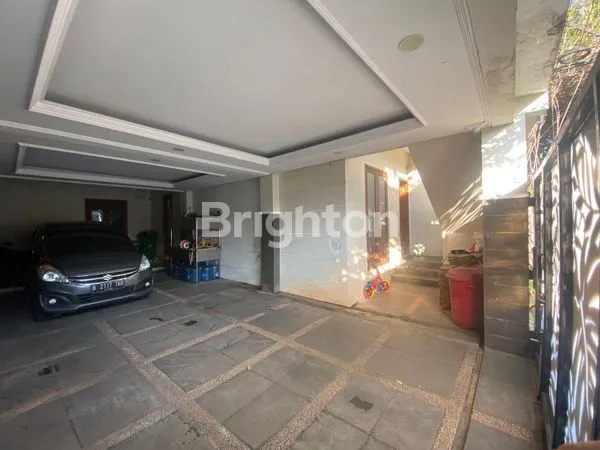 image 2 RUMAH MEWAH BESERTA 12 KAMAR KOST DI TAMAN MINI JAKTIM (4)