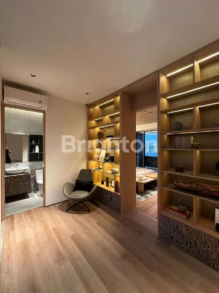 image KHIONE NYX TYPE 7 - A SANCTUARY FOR YOUR MIND AND SOUL (8)