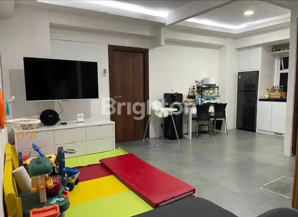image APARTEMEN PLUIT SEAVIEW 3 BR (2)