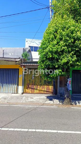 image BELI RUMAH 2 LANTAI DI MAGETAN KOTA BONUS GARASI (7)