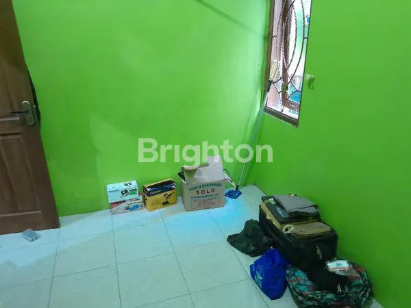 image RUMAH MINIMALIS SEDERHANA DI LINGKUNGAN INDUSTRI SRITEX (5)